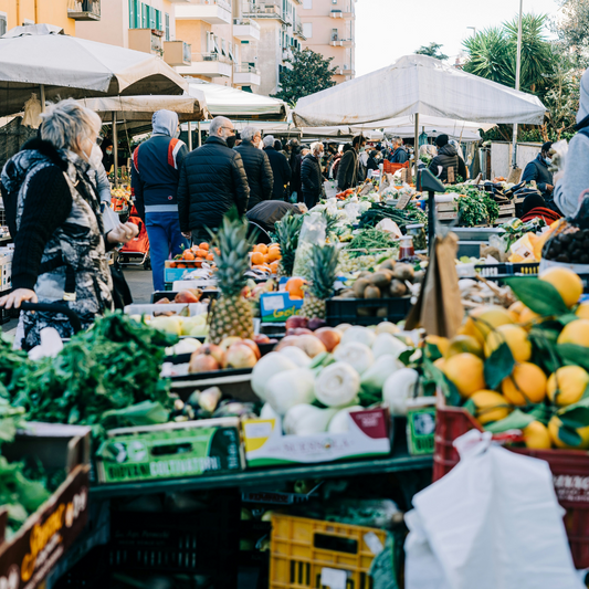 Farm to Table Eating: Why Italy’s Farmer’s Markets are World-Renowned